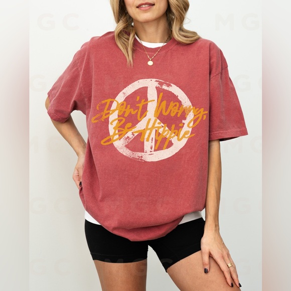 Comfort Colors Don’t Worry Be Hippie Peace Sign Distressed Tee - Picture 5 of 10